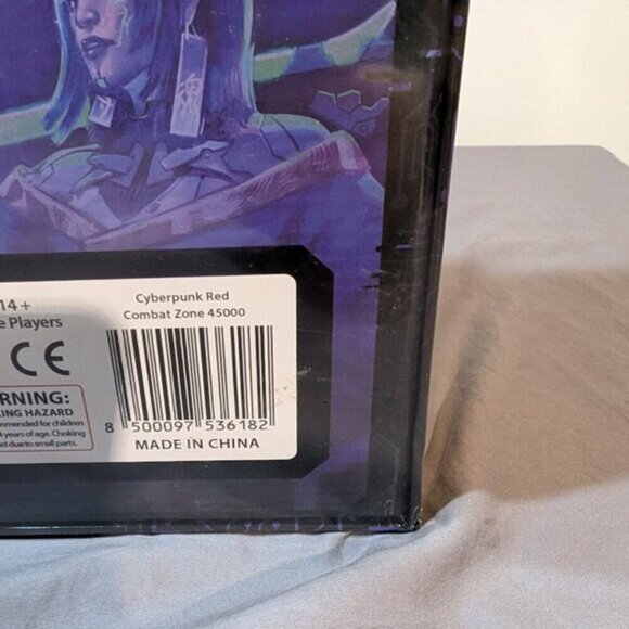 NEW Monster Fight Club Cyberpunk Red Board Game MFC-45000 - Picture 12 of 16